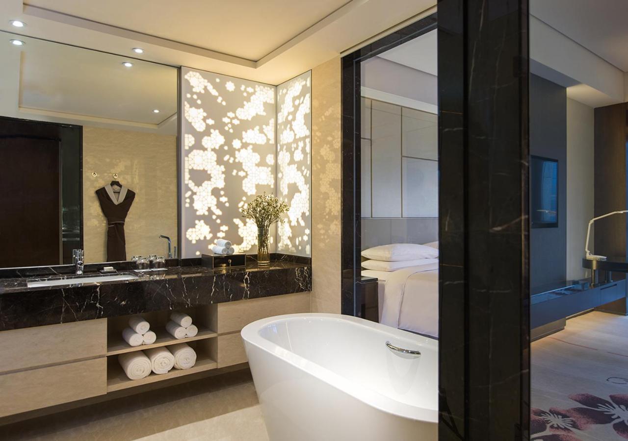 Renaissance Nanjing Olympic Centre Hotel Zewnętrze zdjęcie